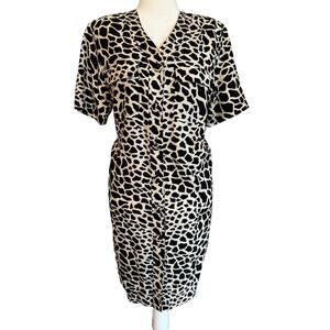 Tess Dress, Animal Print, 100% Silk, Button Up, Short Sleeve Dress Womens 14